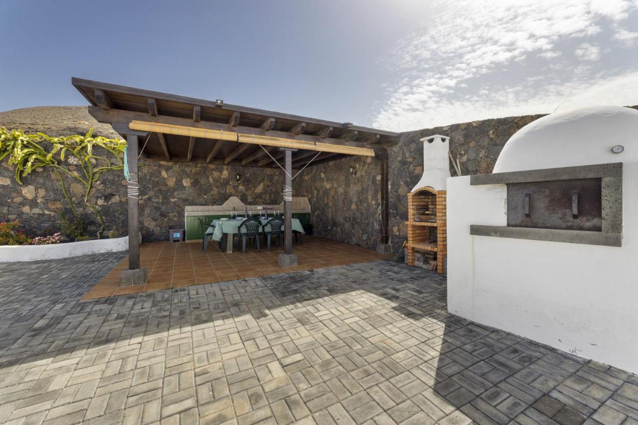 Villa Laura Guatiza Bagian luar foto
