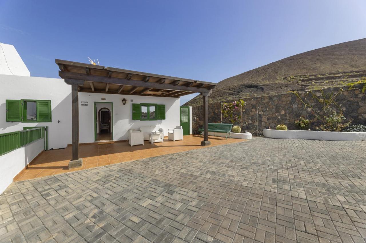 Villa Laura Guatiza Bagian luar foto